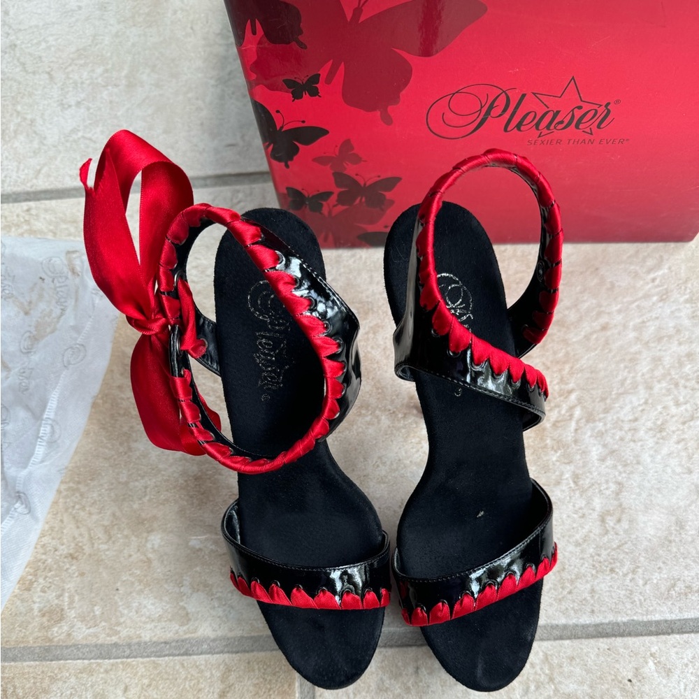 Pleaser Delight-615 Stiletto red and black